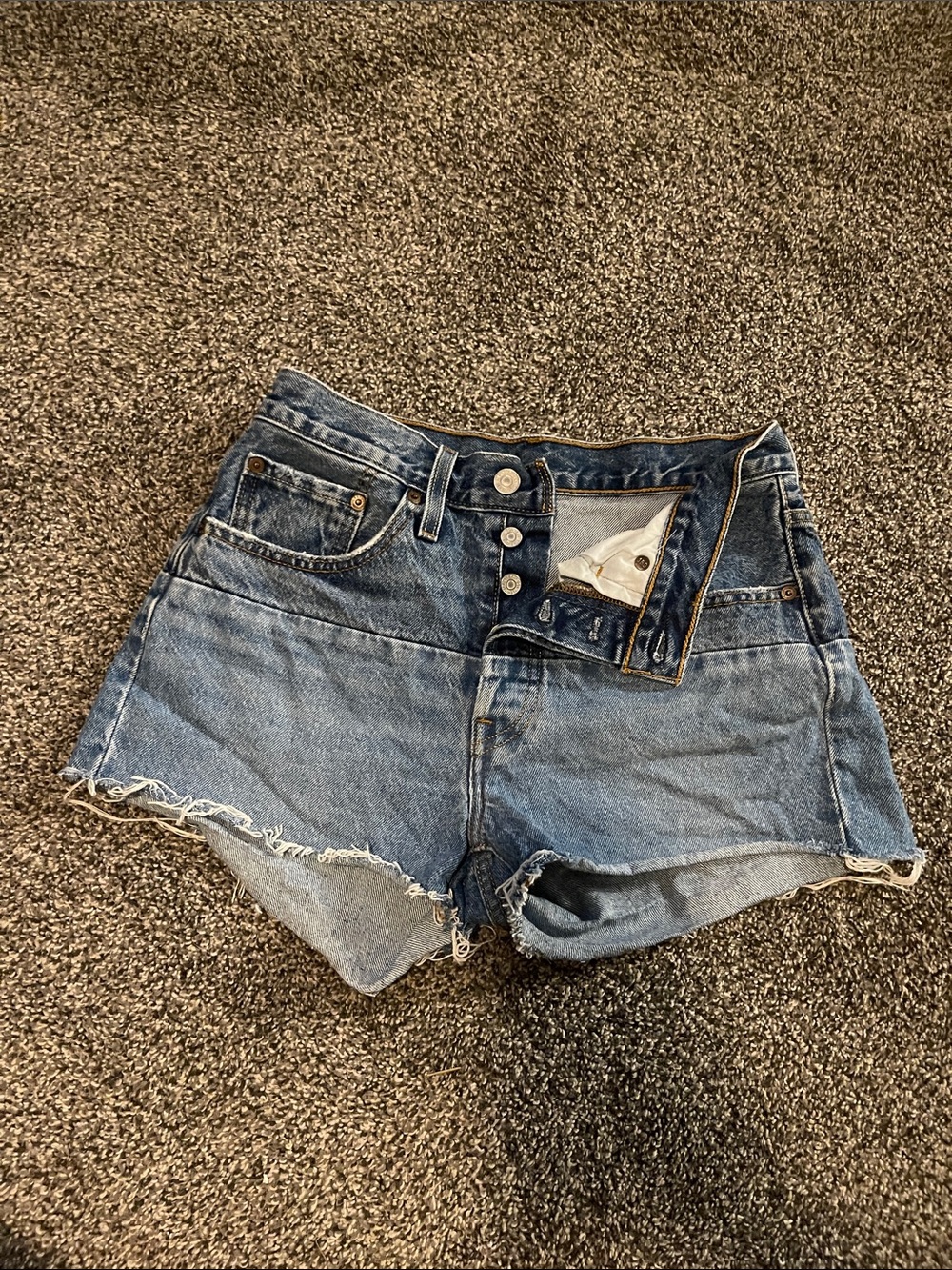 Levi’s Shorts Color Block